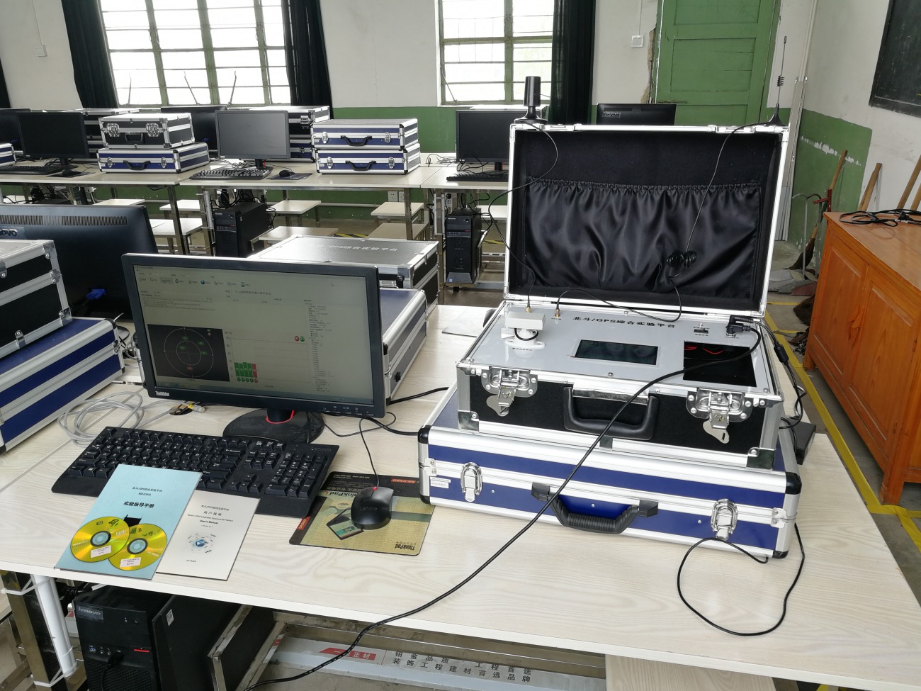 北斗多模导航教学原理实验平台